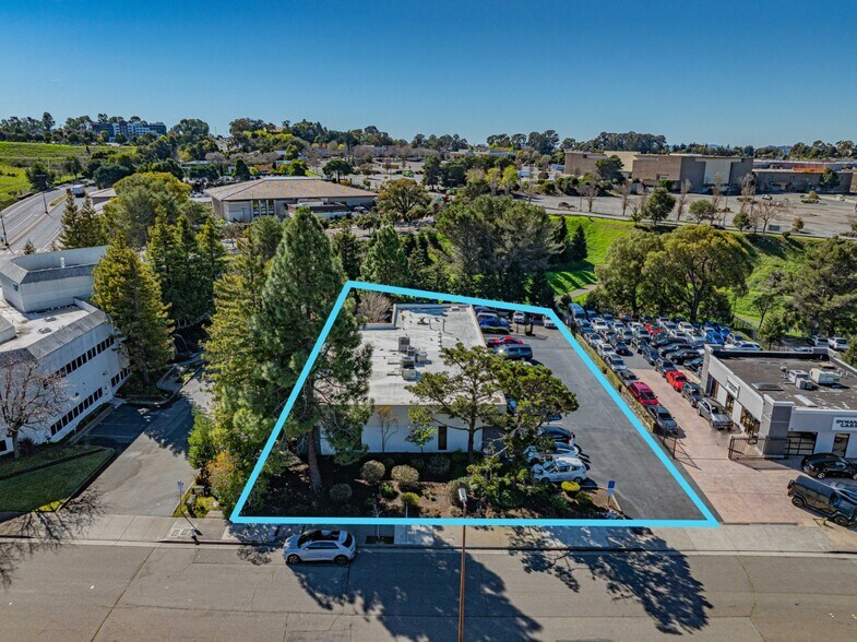 More Photos Of 3211 Auto Plaza, Richmond General Retail For Lease