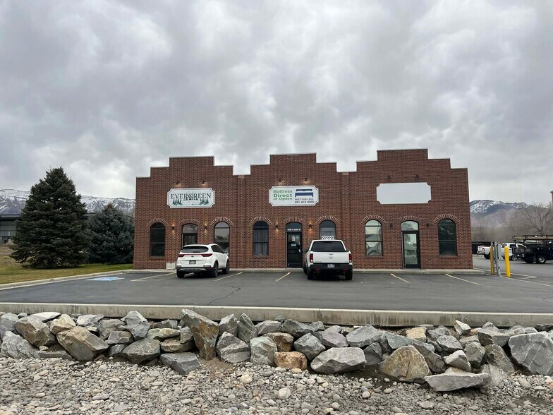 More Photos Of 1990 N 2000 W, Farr West Light Distribution For Lease