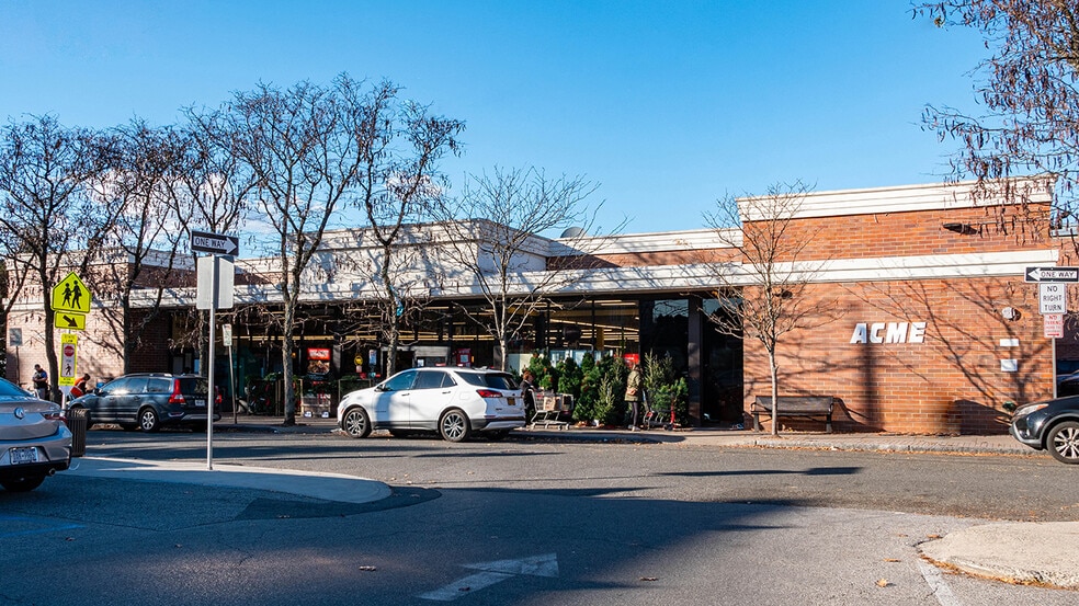 More Photos Of 12-14 Cedar St, Bronxville Freestanding For Sale