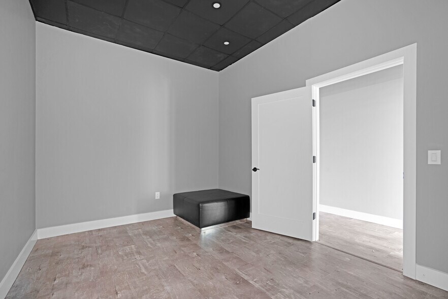 More Photos Of 345 Matawan Rd, Matawan Unknown For Sale