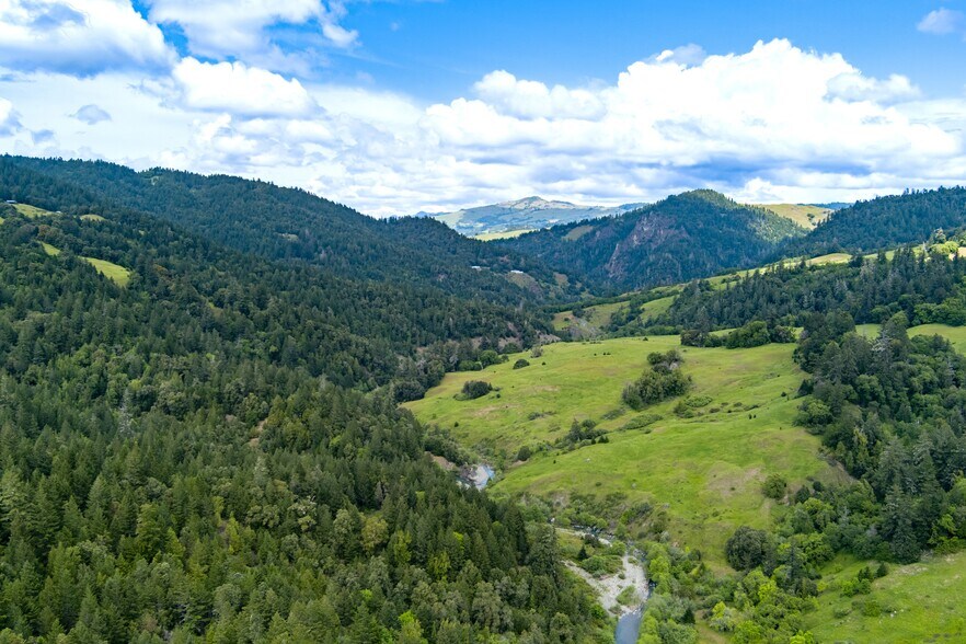 More Photos Of 00 Reed Mountain Ranch Road, Garberville Land For Sale
