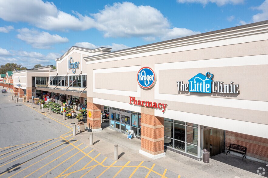 More Photos Of 215-305 E Lewis & Clark Pky, Clarksville Storefront For Lease