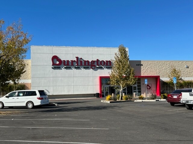 More Photos Of 44410-44580 Valley Central Way, Lancaster Unknown For Sale