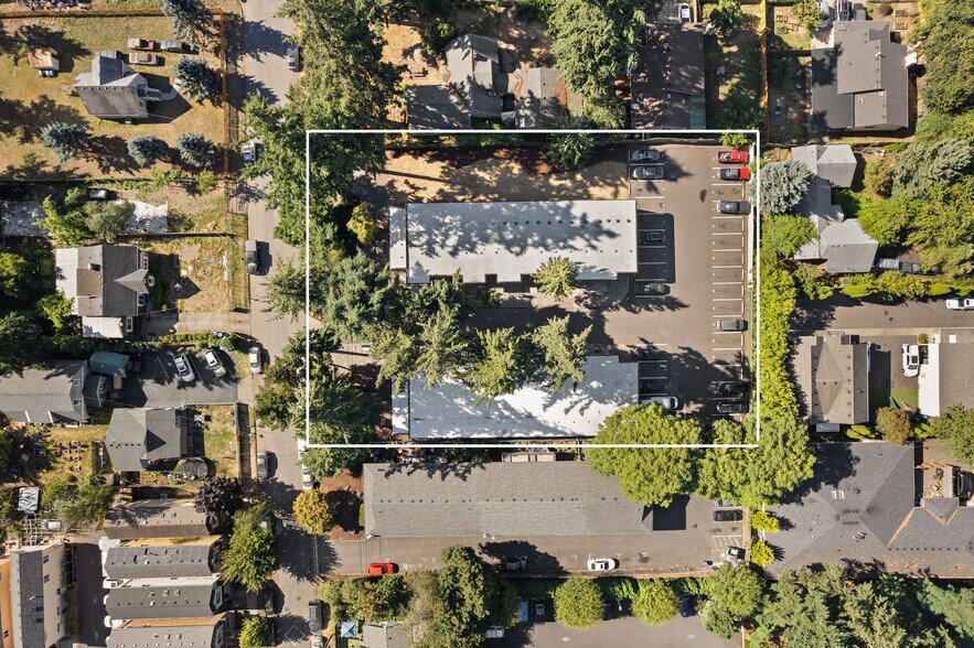 More Photos Of 2615-2631 SE 111th Ave, Portland Apartments For Sale