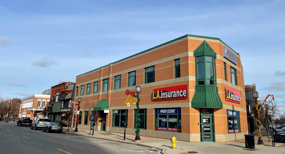 More Photos Of 40 N Main St, Mount Clemens Research And Development For Lease