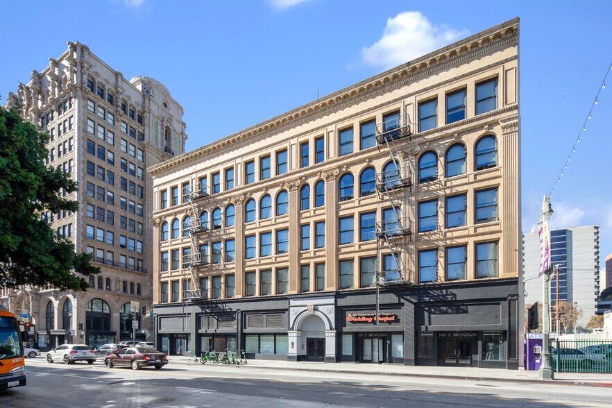 More Photos Of 249-259 S Broadway, Los Angeles Apartments For Lease