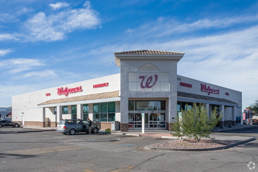 More Photos Of 1806-1820 E Irvington Rd, Tucson Unknown For Lease