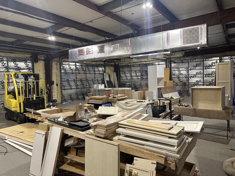 More Photos Of 201 NE 20th St, Ocala General Retail For Sale