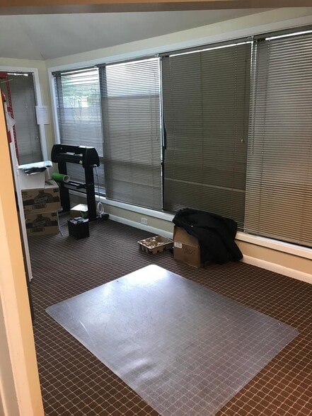 More Photos Of 3069 Amwiler Rd, Atlanta Medical For Lease