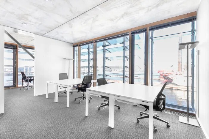 More Photos Of 2340 Alamo Ave SE, Albuquerque Coworking Space