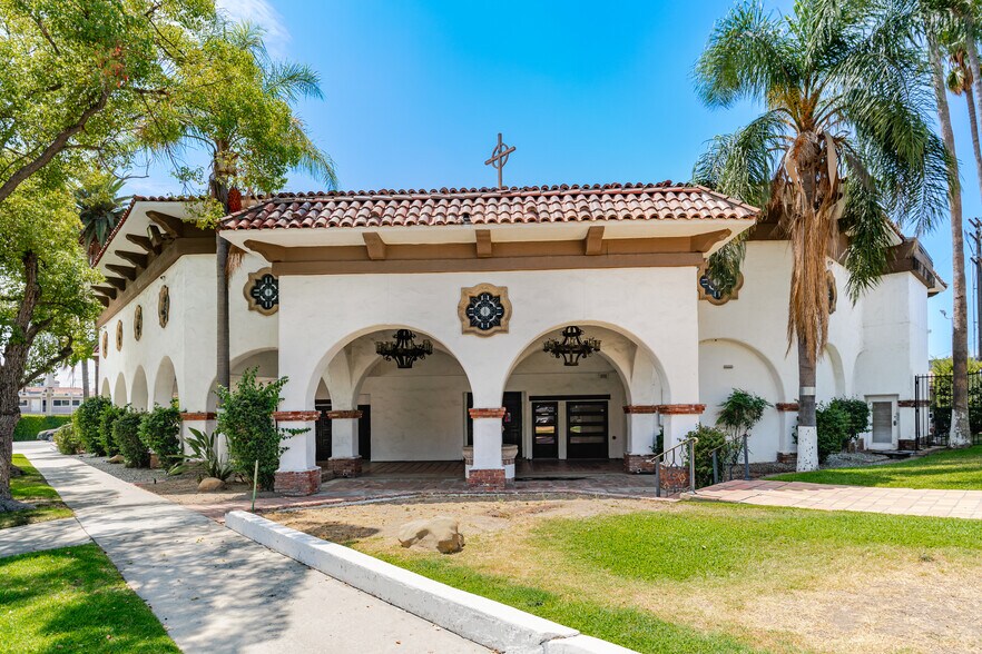 More Photos Of 333 E Colorado St, Glendale Unknown For Lease