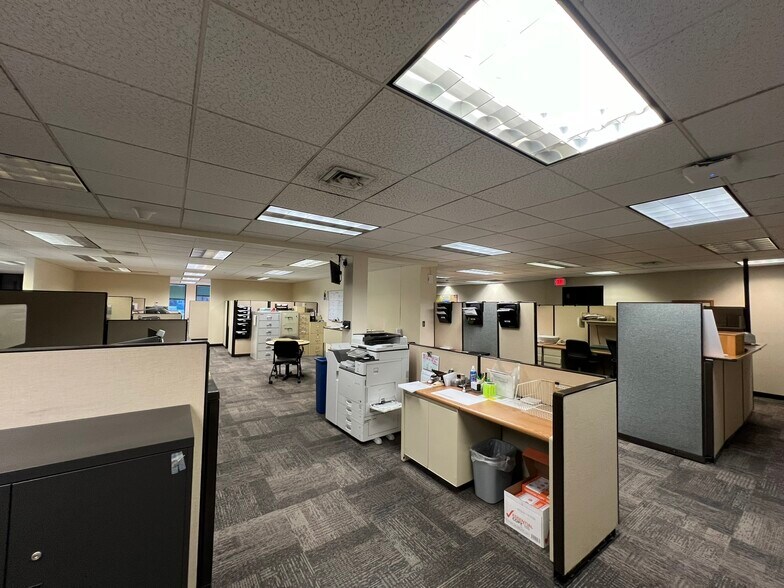 More Photos Of 1717 10th Ave, Menominee Industrial For Sale