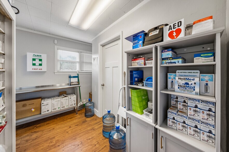 More Photos Of 21990 Highway 62, Shady Cove Healthcare For Sale