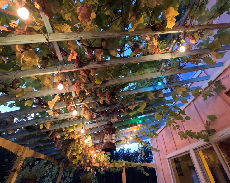 More Photos Of 1673 Woodland Dr, Port Townsend Winery Vineyard For Sale