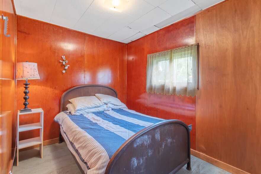 More Photos Of 356 King St, Fair Haven Marina For Sale
