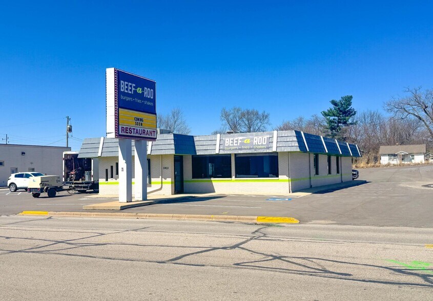 More Photos Of 2401 E Center St, Warsaw Fast Food For Sale