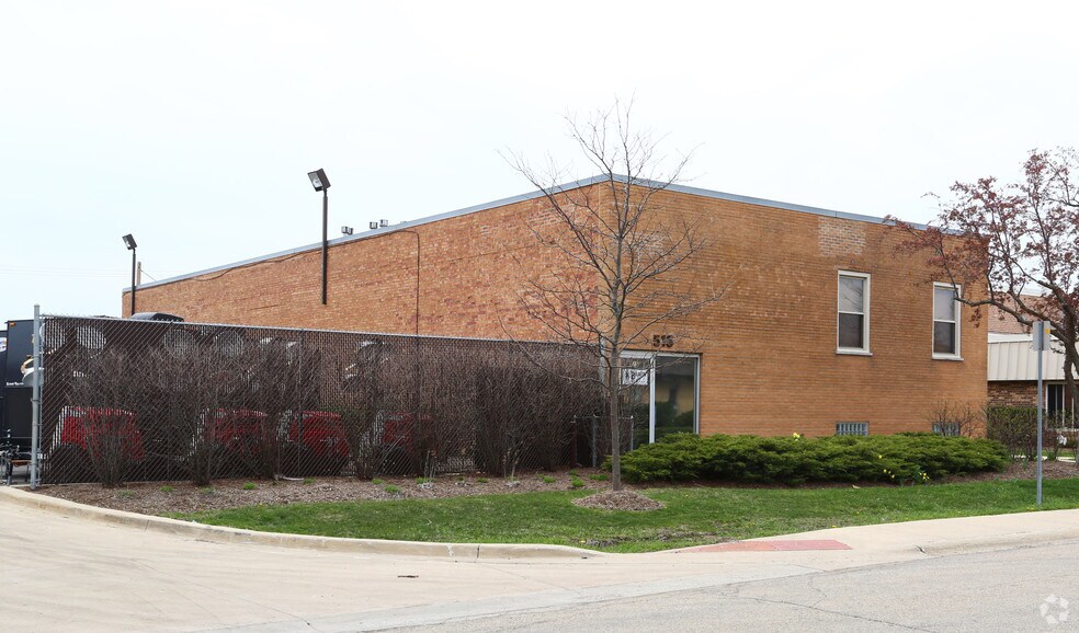 More Photos Of 515 W Lunt Ave, Schaumburg Manufacturing For Lease