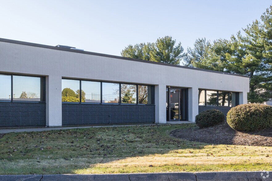 More Photos Of 16 Stafford Ct, Cranston Light Manufacturing For Lease