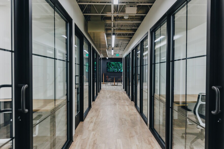 More Photos Of 2040 14th St, Boulder Office For Lease
