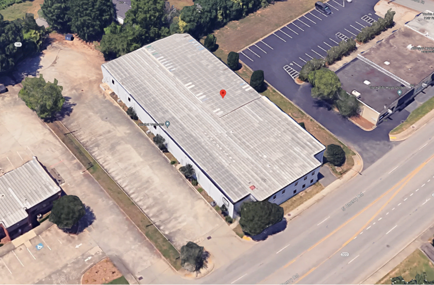 More Photos Of 528 S Cherry Rd, Rock Hill Warehouse For Lease