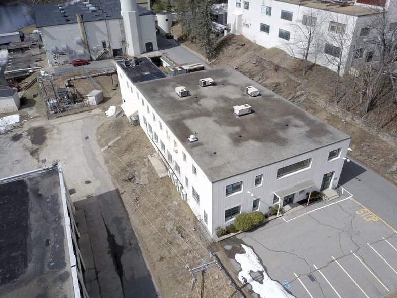 More Photos Of 70 Optical Dr, Southbridge Flex For Sale