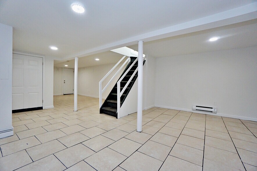 More Photos Of 1611 Nostrand Ave, Brooklyn Apartments For Lease
