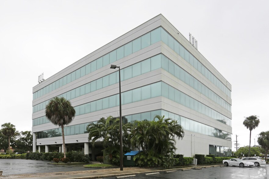 More Photos Of 2503 Del Prado Blvd S, Cape Coral Medical For Lease