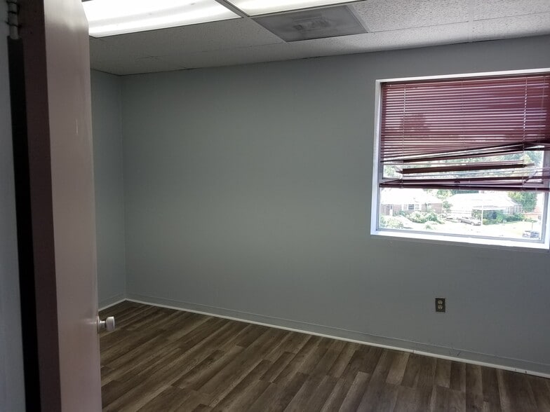 More Photos Of 3611 Branch Ave, Temple Hills Medical For Lease