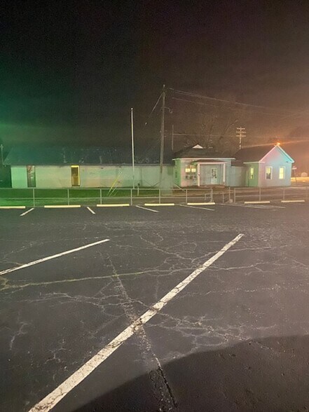 More Photos Of 103 E Harrison St, Reidsville Office For Sale