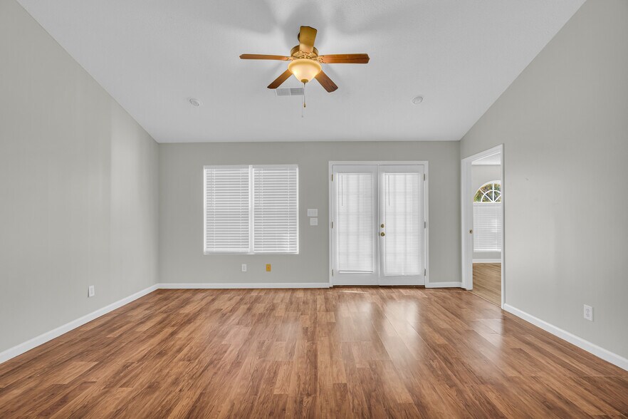 More Photos Of 738 Black Mountain Rd, Toccoa Apartments For Sale