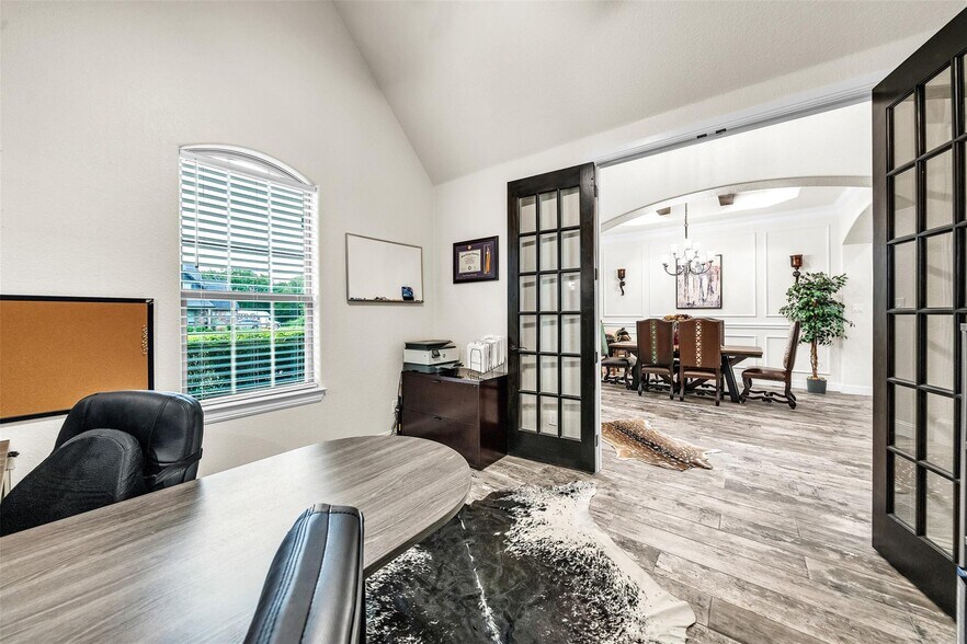 More Photos Of 7839 Blanchard Way, Fort Worth Specialty For Sale