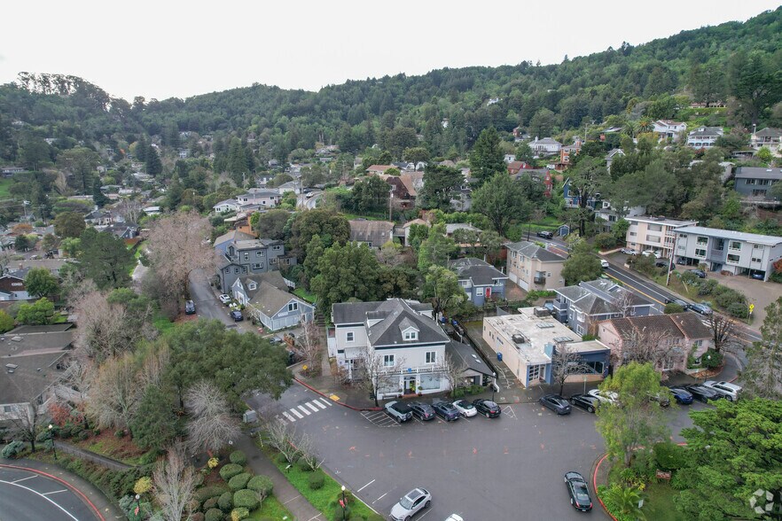 More Photos Of 29 1st St, Corte Madera Apartments For Sale