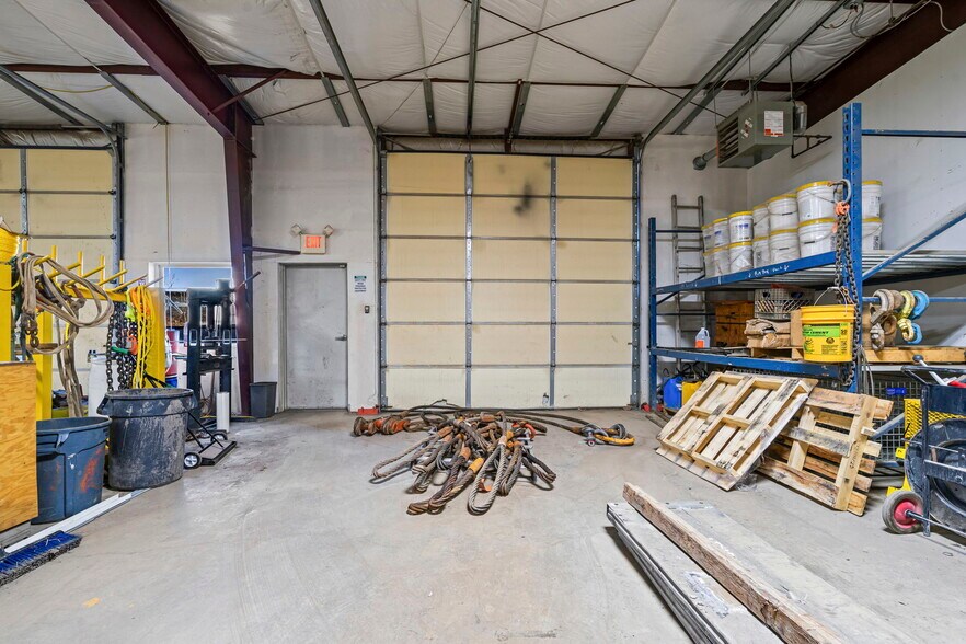 More Photos Of 8 Northway Ln, Latham Industrial For Lease