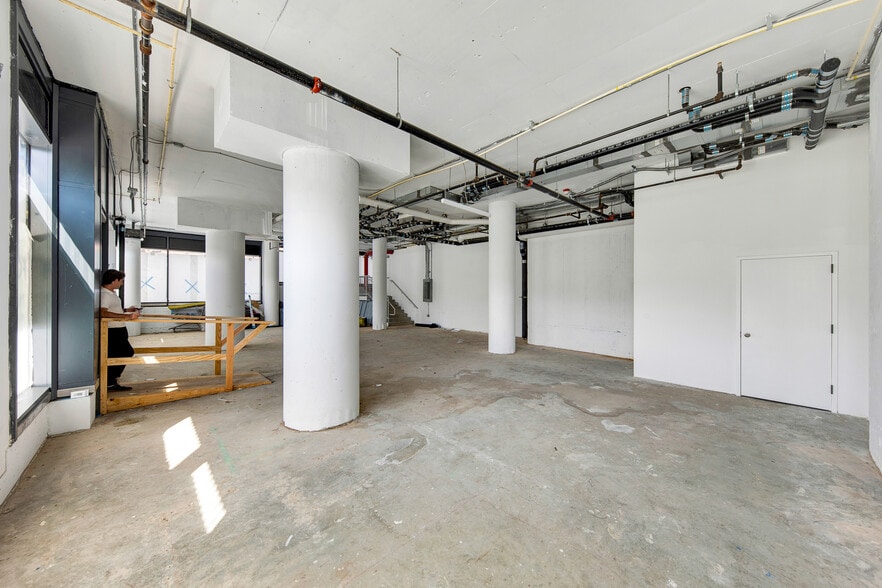 More Photos Of 737 4th Ave, Brooklyn Apartments For Lease