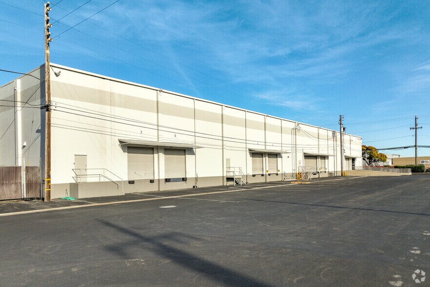 More Photos Of 1948-1958 Williams St, San Leandro Warehouse For Lease