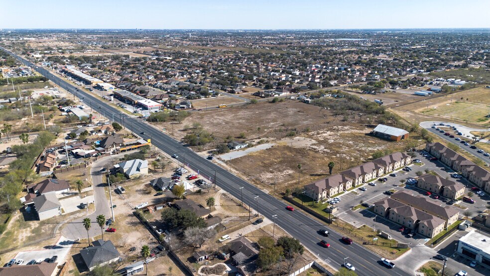 More Photos Of 2301 W Mile 3 Rd, Mission Flex For Sale