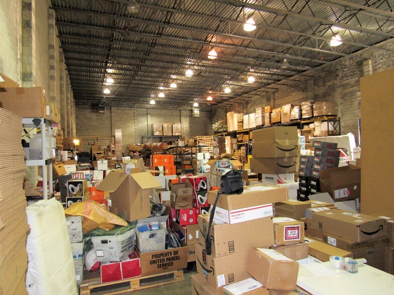 More Photos Of 117 Industrial Ave, Hasbrouck Heights Warehouse For Lease
