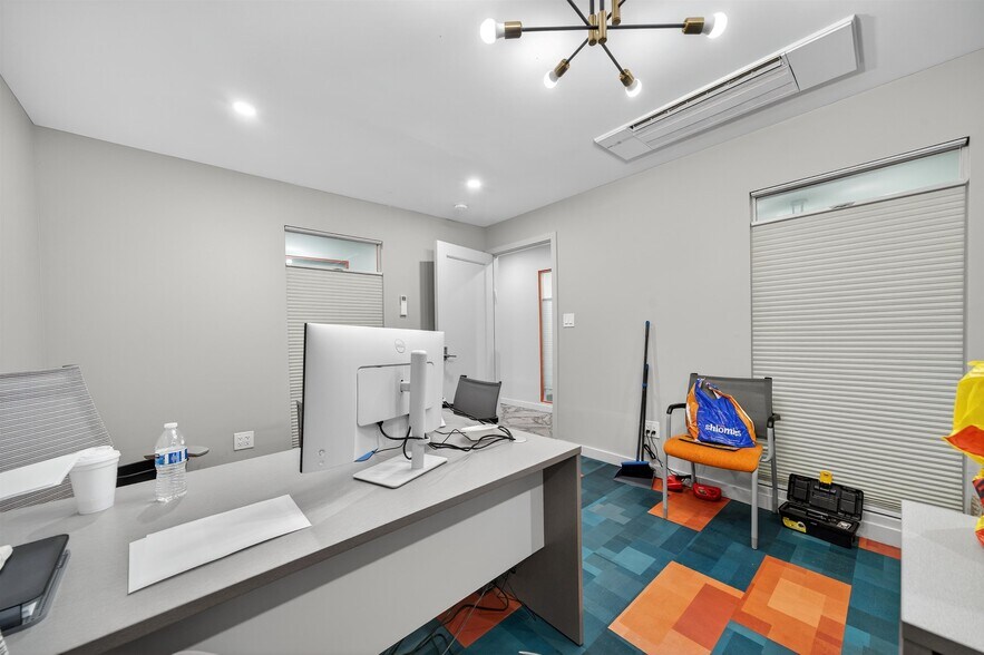 More Photos Of 11 Abrams Rd, Central Valley Office For Sale