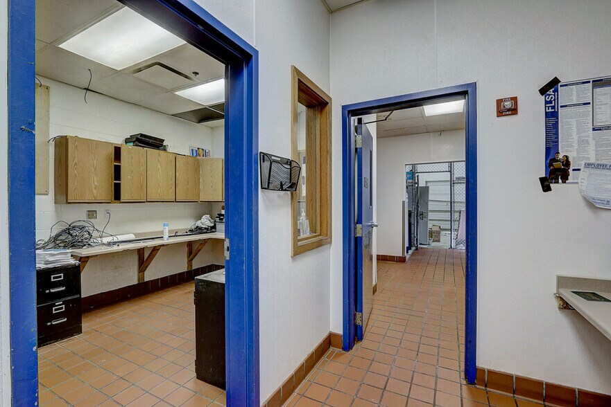 More Photos Of 2259 Deming Way, Middleton Restaurant For Sale