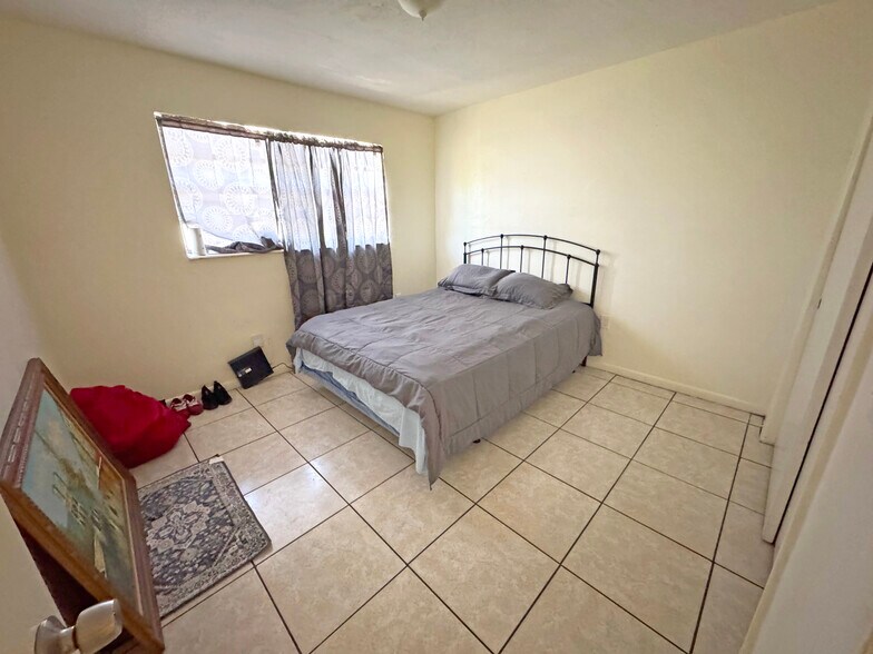 More Photos Of 16178 NE 19th Pl, Miami Apartments For Sale