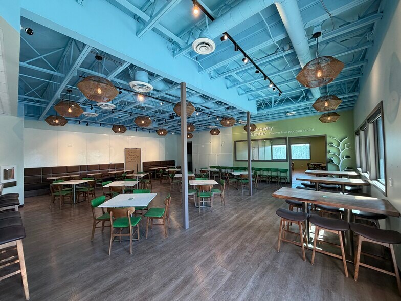 More Photos Of 12634 Indore Pl, Littleton Restaurant For Sale