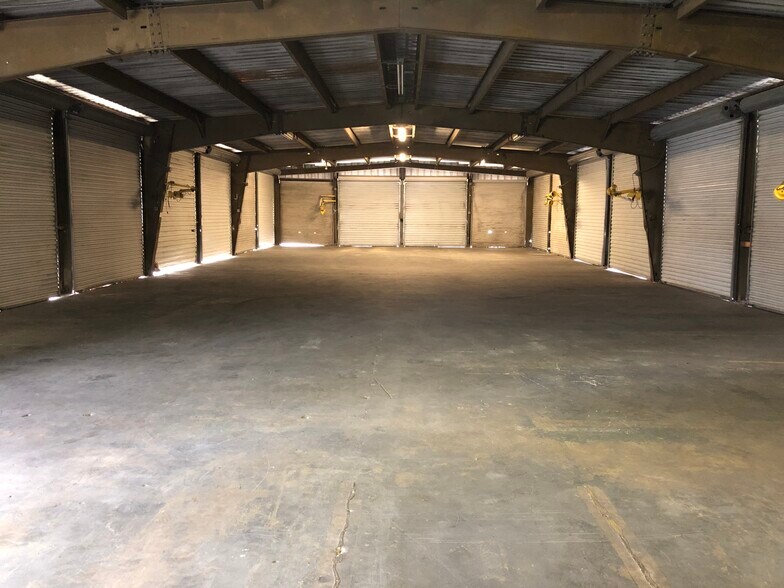 More Photos Of 425 Telfair Rd, Savannah Truck Terminal For Lease