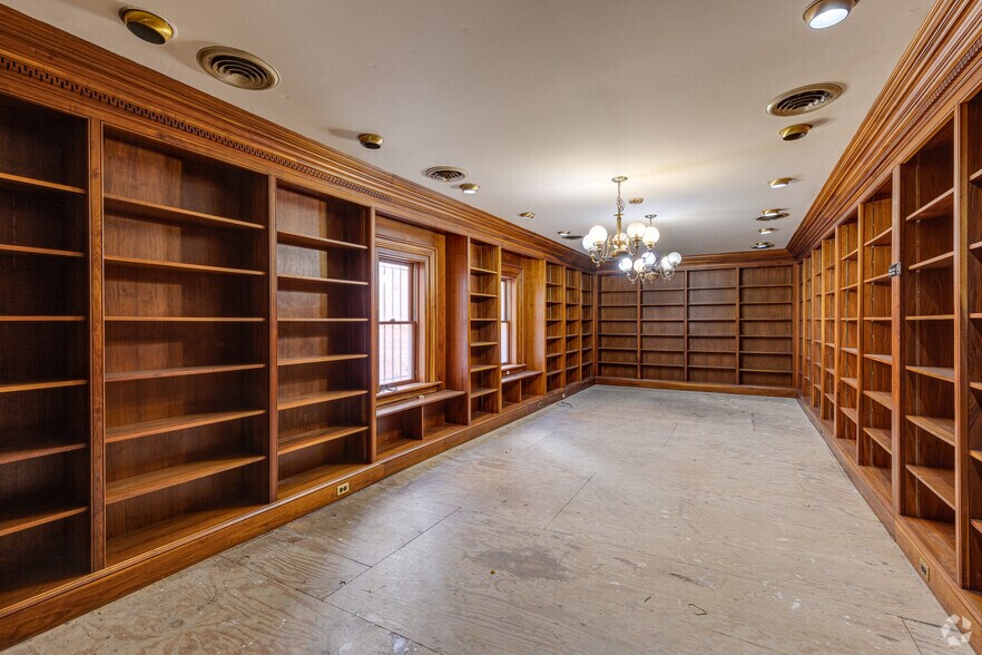 More Photos Of 471-473 H St NW, Washington Office Residential For Sale