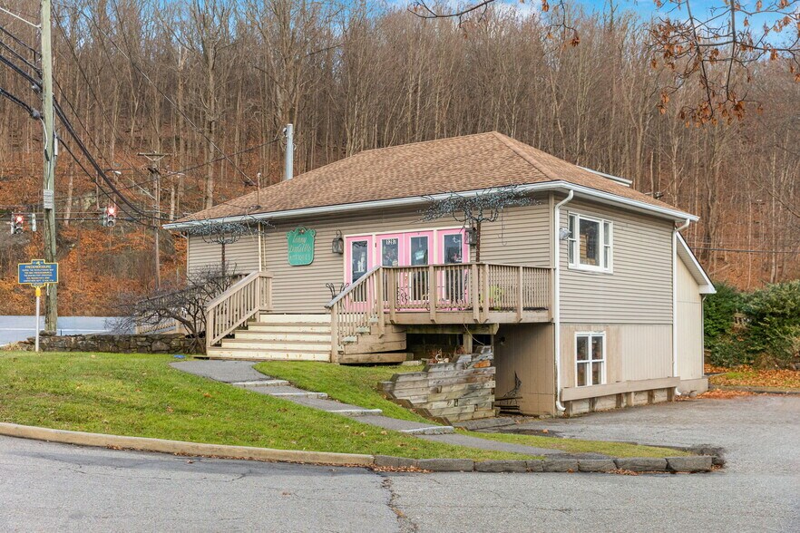 More Photos Of 1287 Route 311, Patterson Freestanding For Sale