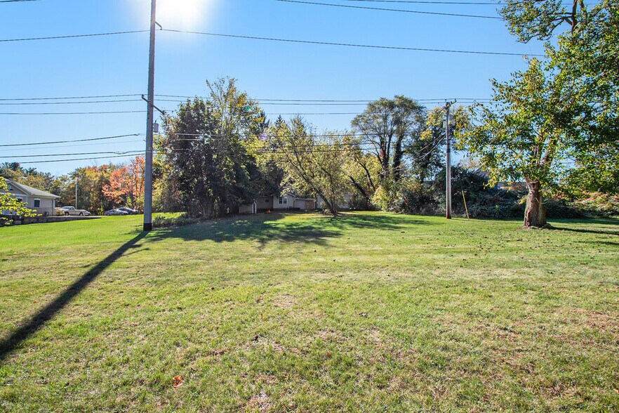 More Photos Of 1005 E Front St, Buchanan Specialty For Sale