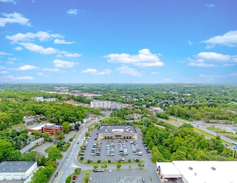 More Photos Of 1450 Broadway, Saugus Health Club For Sale