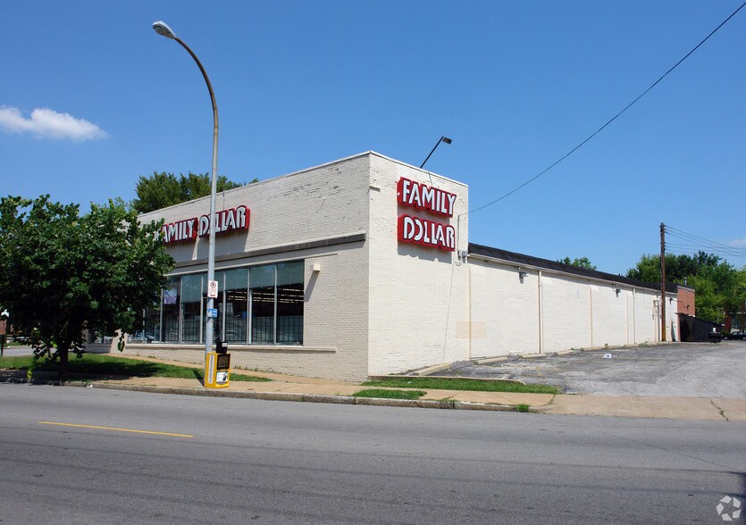 More Photos Of 5324 Virginia Ave, Saint Louis Freestanding For Sale