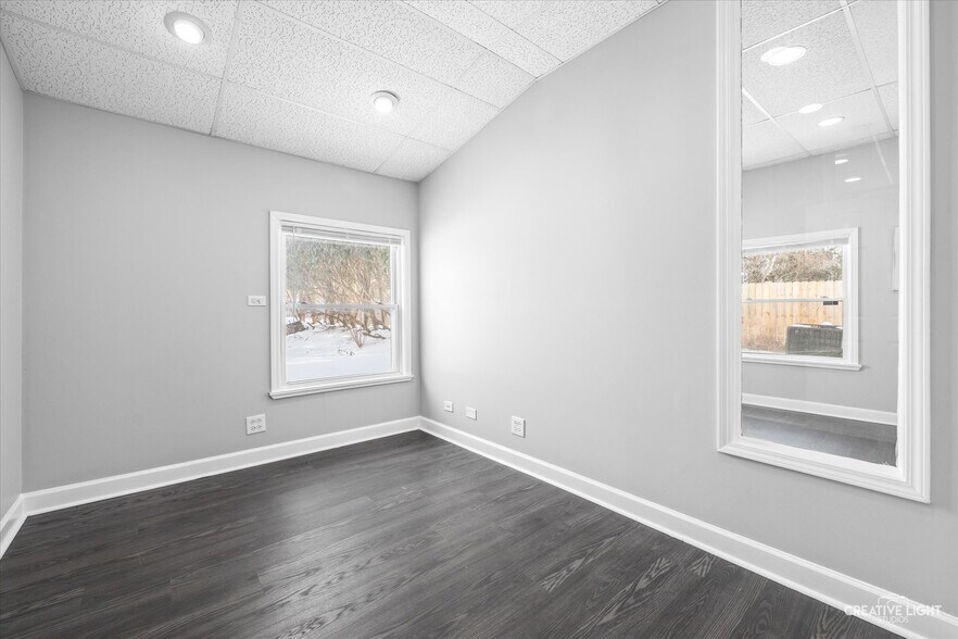 More Photos Of 9560 S State Route 31, Algonquin Medical For Sale