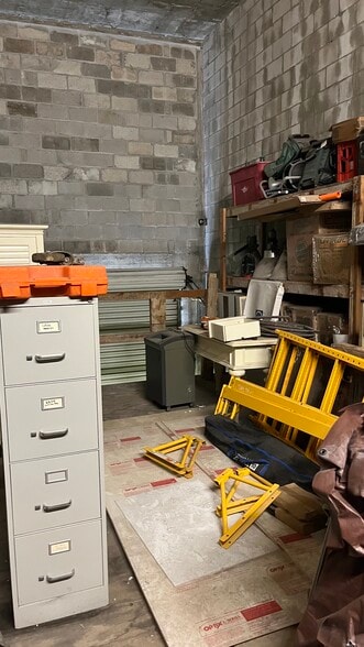More Photos Of 2930 NW 17th Ter, Oakland Park Manufacturing For Sale