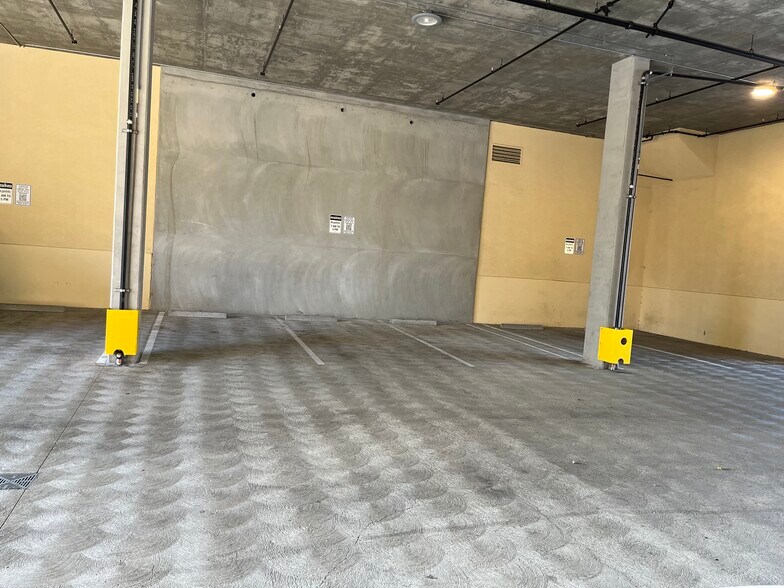 More Photos Of 1098 Lincoln Ave, San Jose Loft Creative Space For Lease